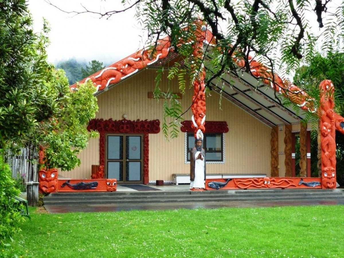 Settlement Signing Dec 2012  - Waikawa Marae - Tupuna Whare Arapaoa 